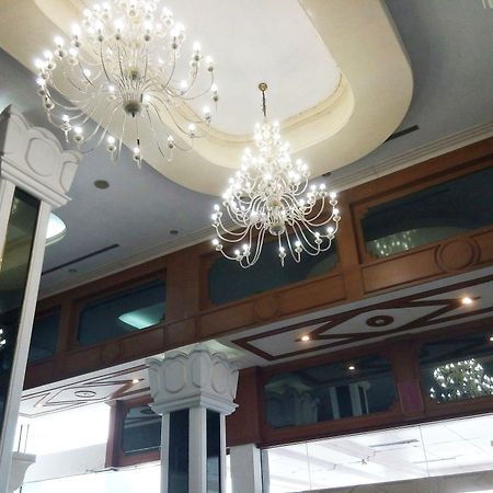 Grandpoint Hotel Phitsanulok Bagian luar foto